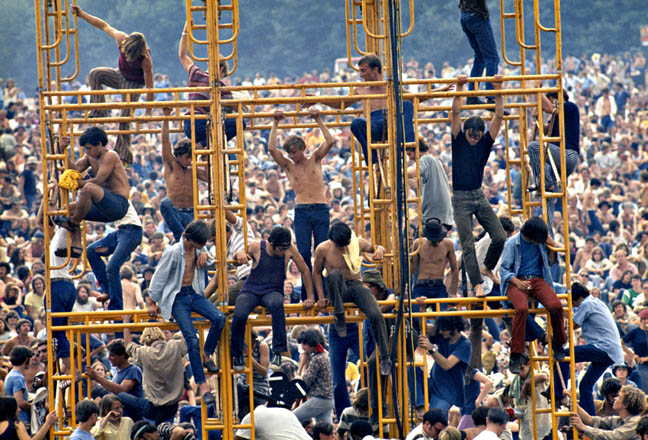1969年伍德斯托克音乐节的音响塔。贝瑟尔，纽约照片By©Elliott Landy, LandyVision Inc。所使用的许可。